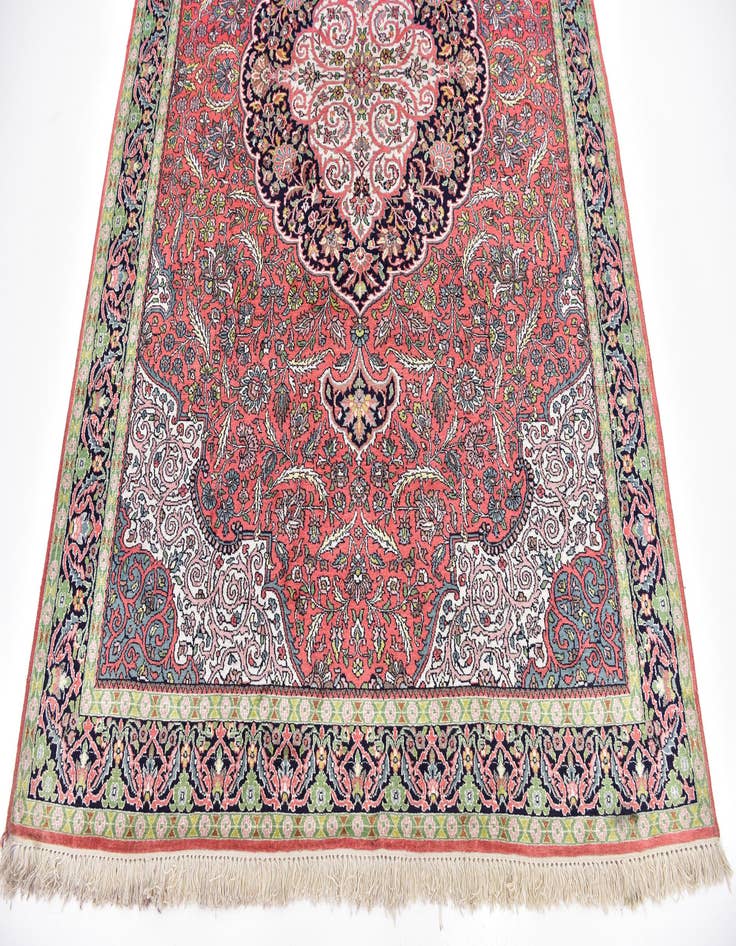 Detail image of 6' x 9' 5 Hand Knotted Kashmir Oriental Rug