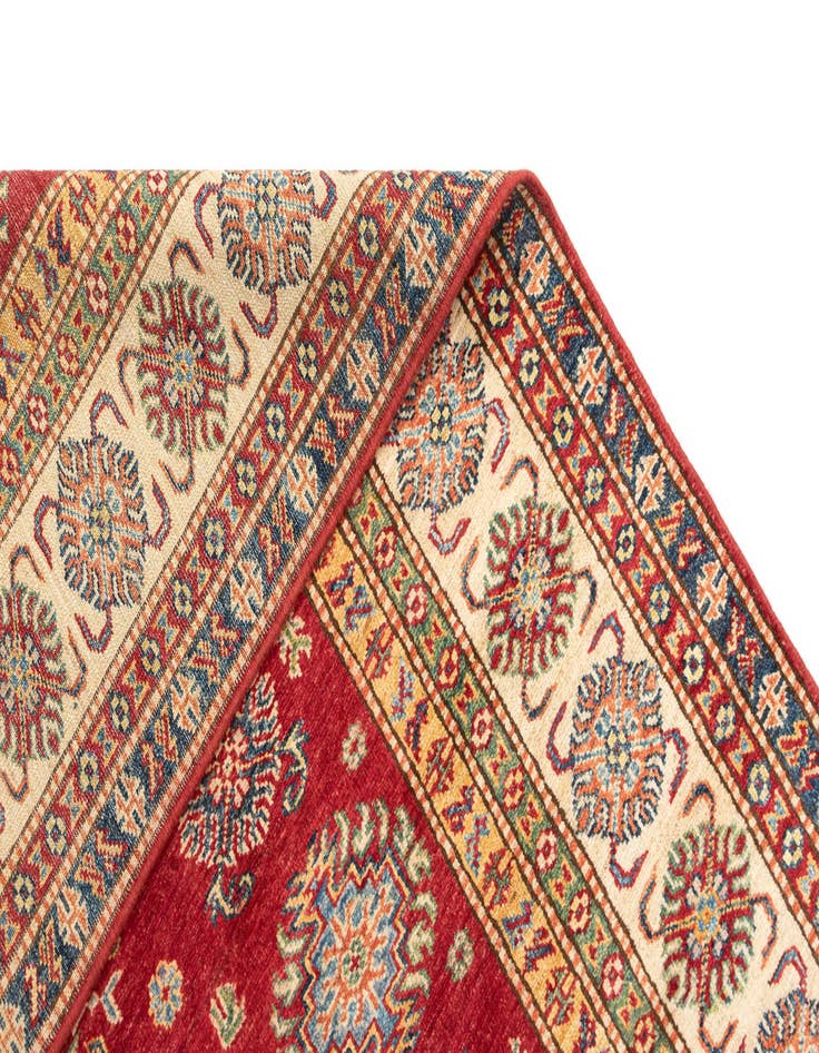 Detail image of  4' 10 x 6' 8 Kazak Wool Rug