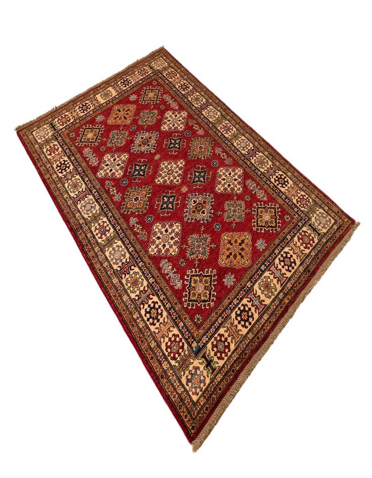 Detail image of  4' 11 x 6' 10 Kazak Rug