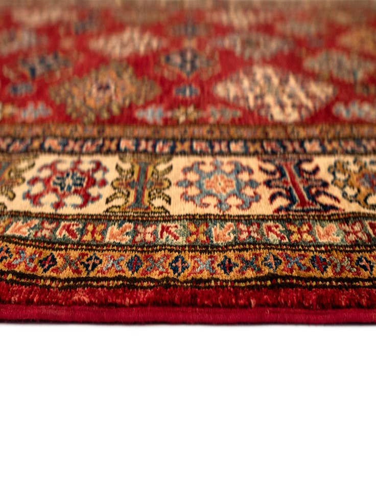 Detail image of  4' 11 x 6' 10 Kazak Rug