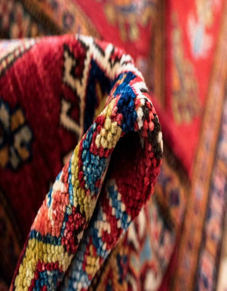 Detail image of  4' 11 x 6' 10 Kazak Rug