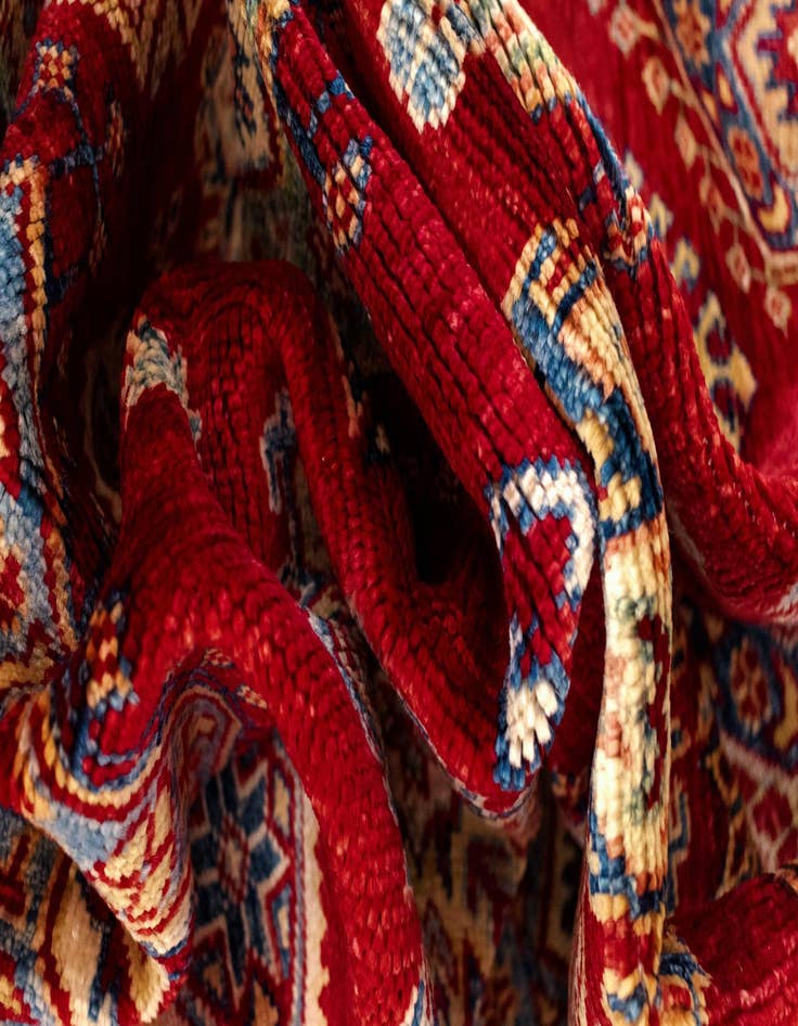 Detail image of  5' 4 x 8' Kazak Rug