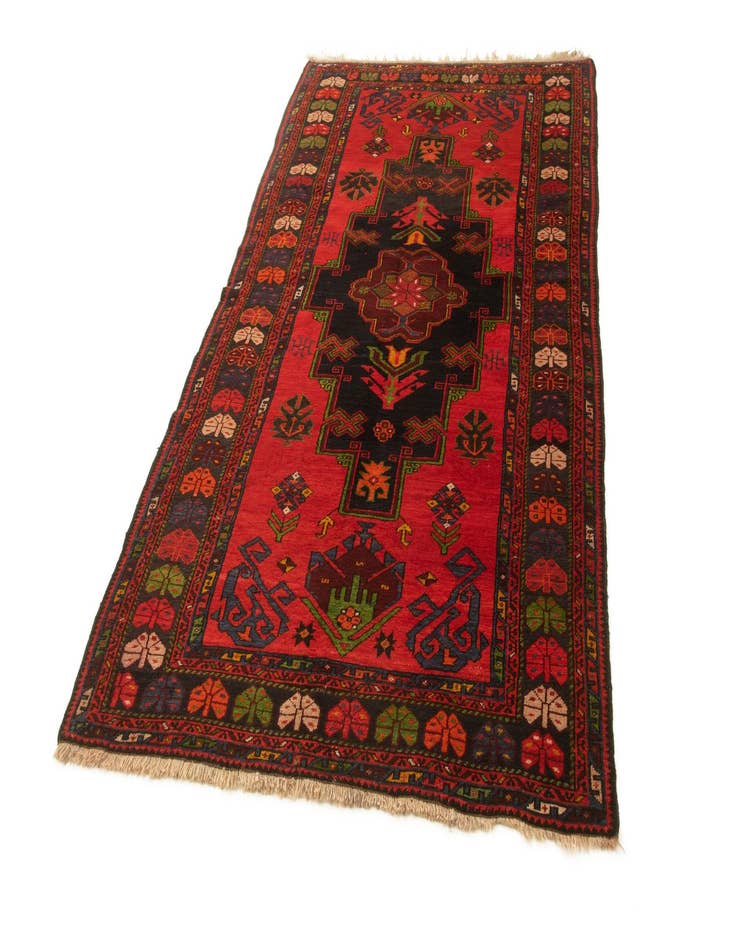Detail image of  4' 4 x 7' 9 Kazak Rug