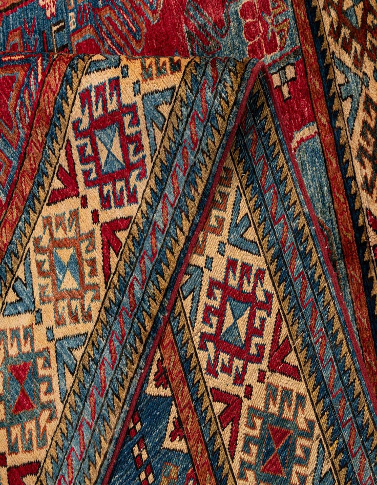 Detail image of  5' 2 x 6' 5  Hand Knotted Kazak Wool Rug