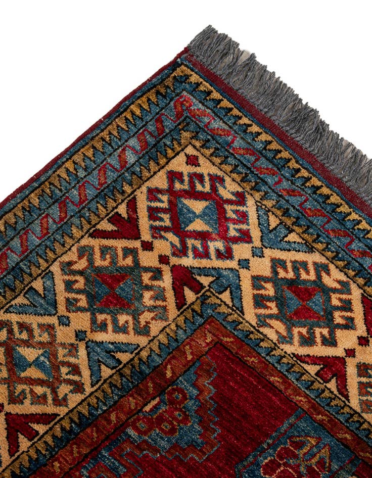 Detail image of  5' 2 x 6' 5  Hand Knotted Kazak Wool Rug