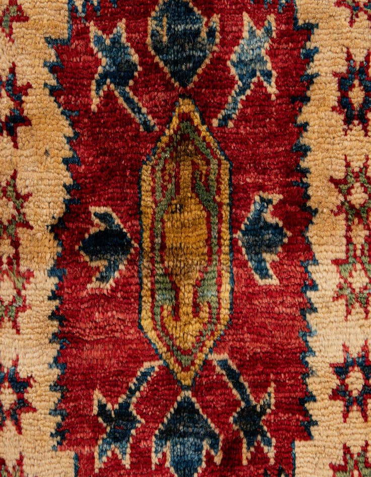Detail image of  4' 4 x 6' 6  Hand Knotted Kazak Wool Rug