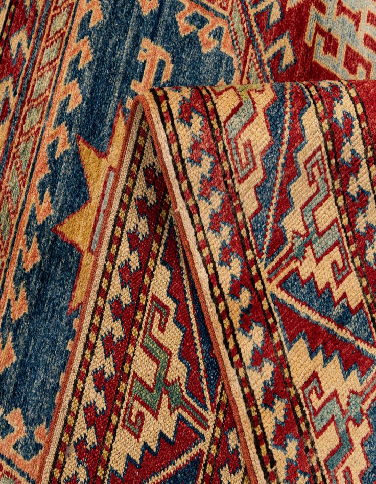Detail image of  4' 4 x 6' 6  Hand Knotted Kazak Wool Rug