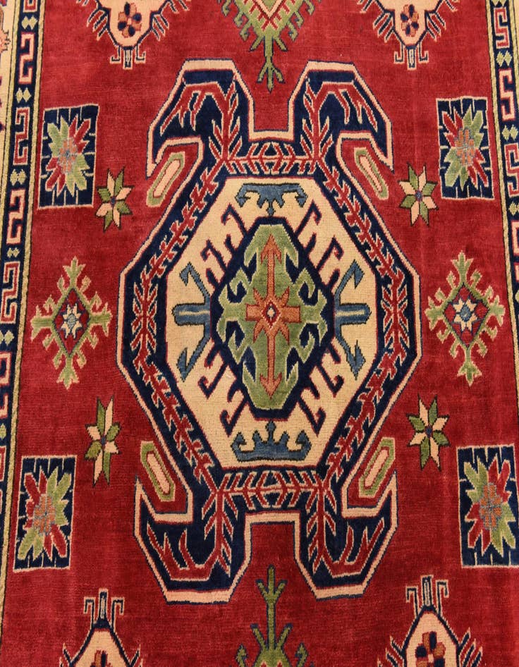 Detail image of  6' 6 x 9' 7  Hand Knotted Kazak Oriental Rug