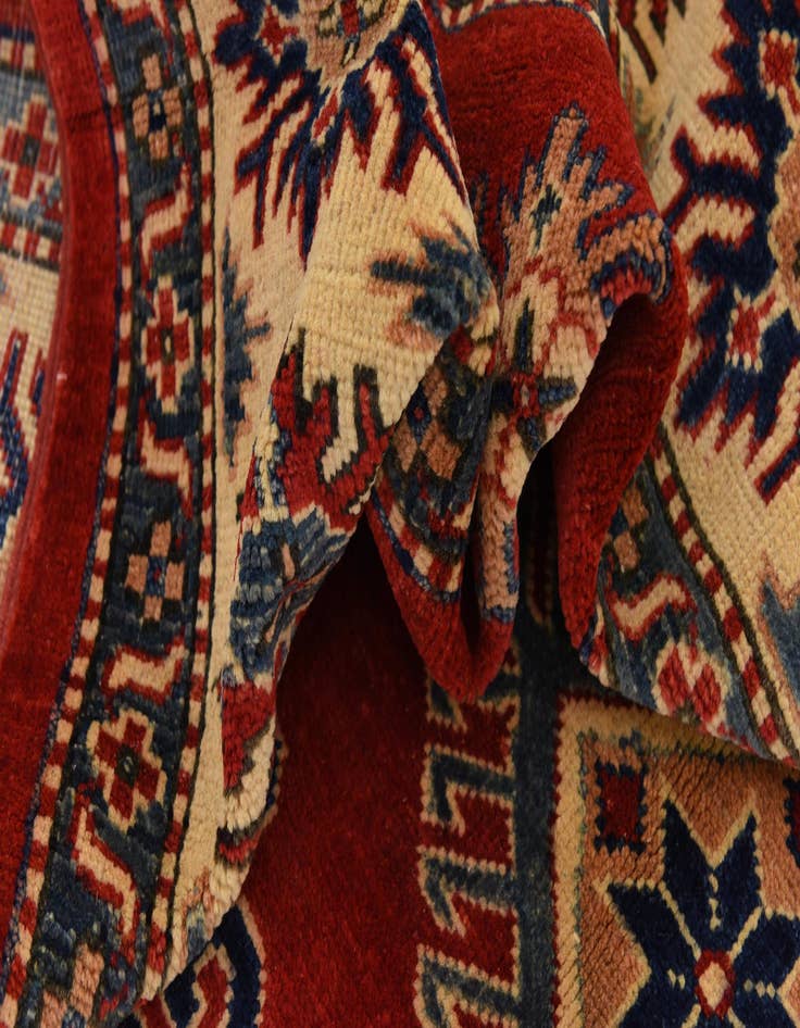 Detail image of  6' 4 x 9' 7  Hand Knotted Kazak Oriental Rug