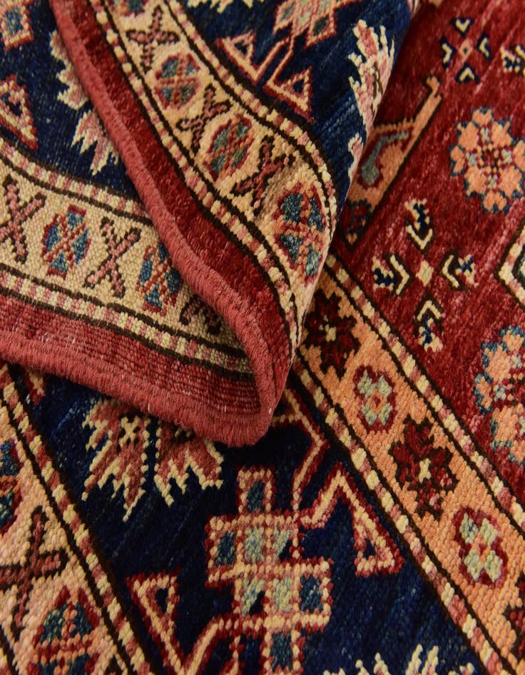 Detail image of 4' 10 x 7' Hand Knotted Kazak Rug