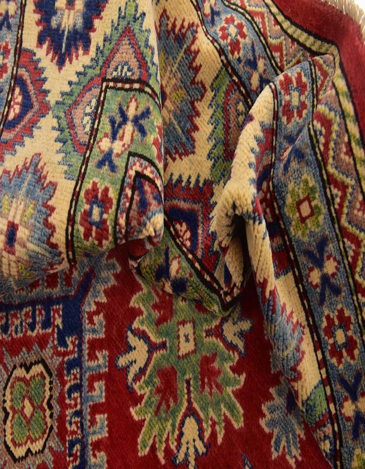 Detail image of  6' 6 x 9' 6  Hand Knotted Kazak Rug