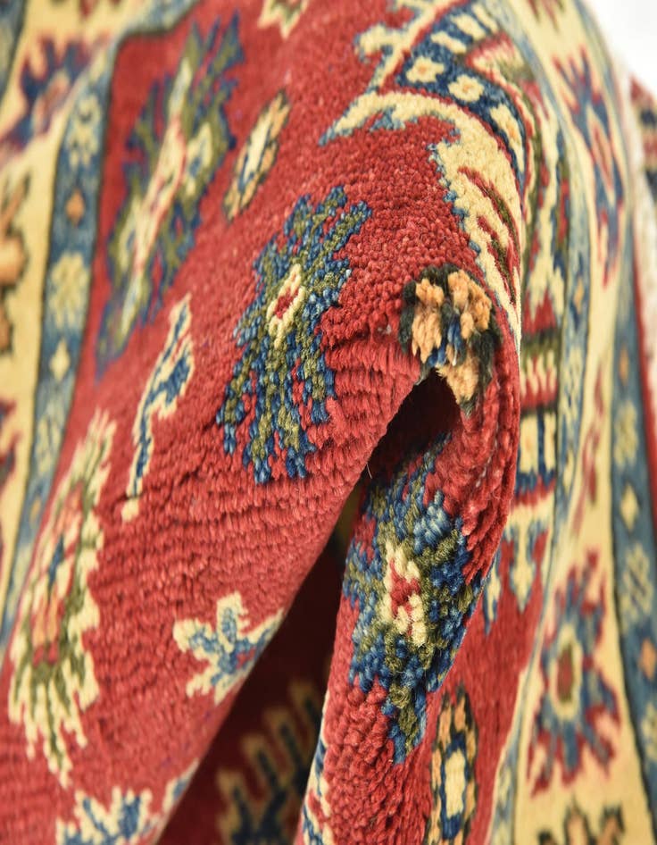 Detail image of  2' 7 x 4'  Hand Knotted Kazak Rug