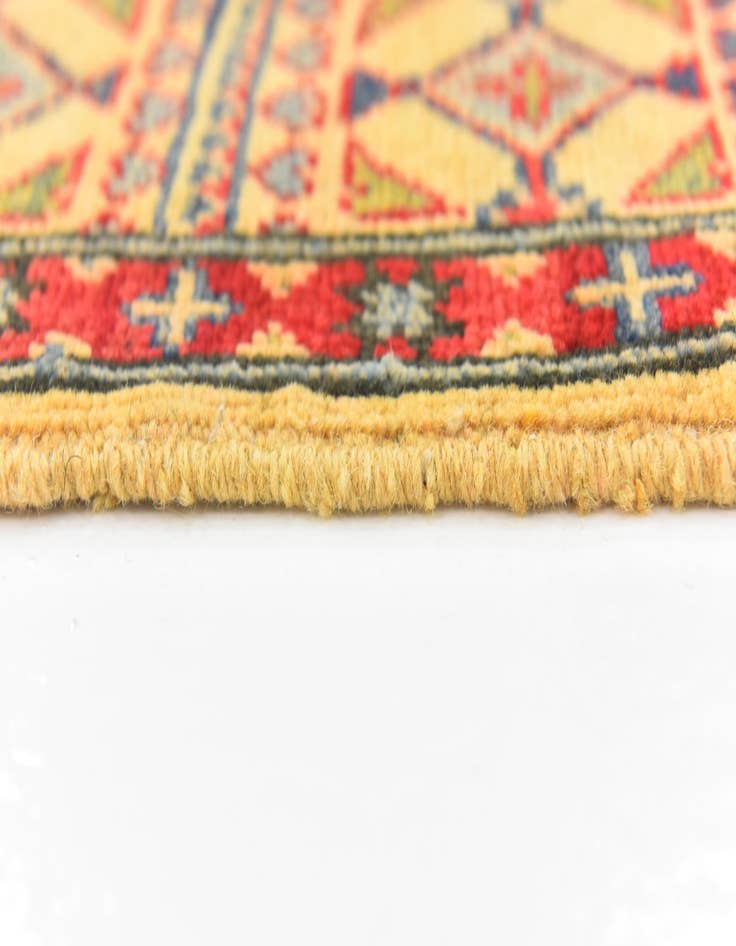 Detail image of  5' 2 x 6' 7  Hand Knotted Kazak Rug