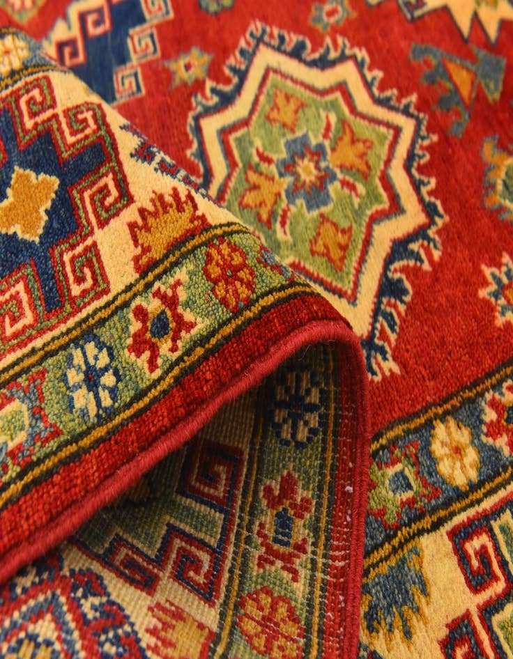 Detail image of  5' 2 x 6' 6  Hand Knotted Kazak Rug