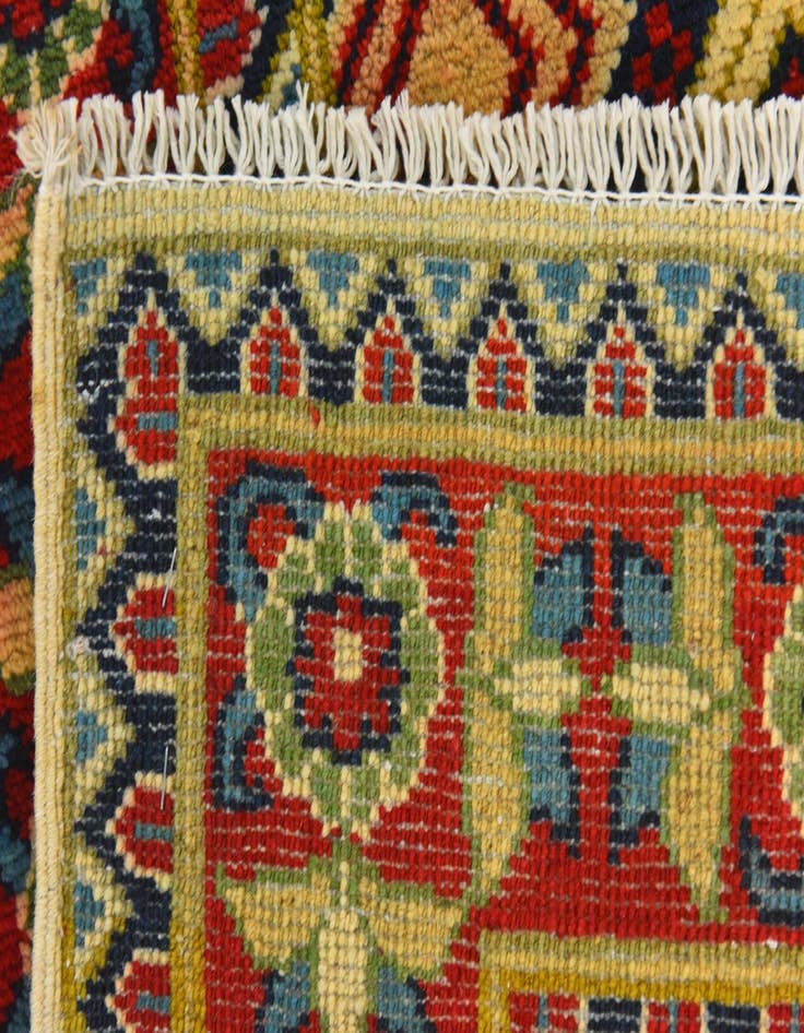 Detail image of  5' 2 x 6' 7  Hand Knotted Kazak Rug