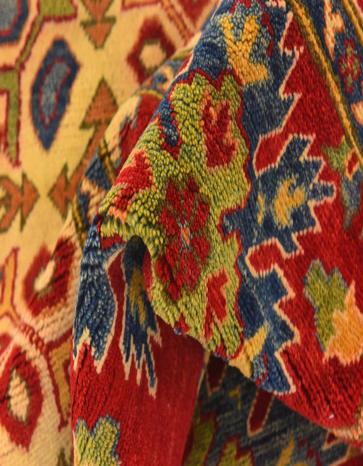 Detail image of  5' 2 x 6' 8  Hand Knotted Kazak Rug