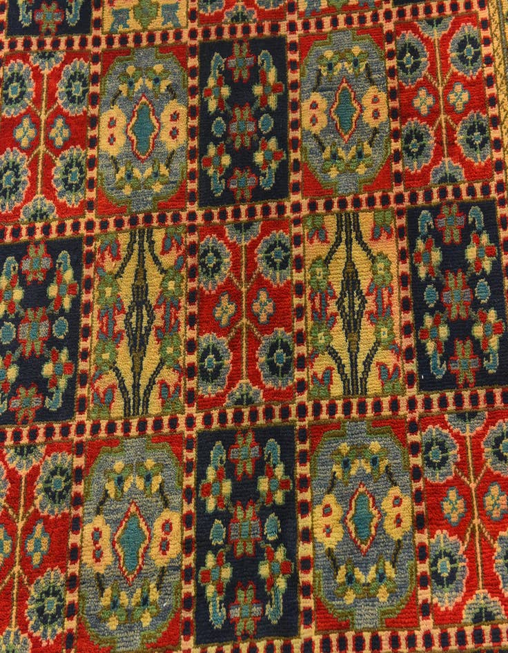 Detail image of  5' x 6' 7  Hand Knotted Kazak Rug