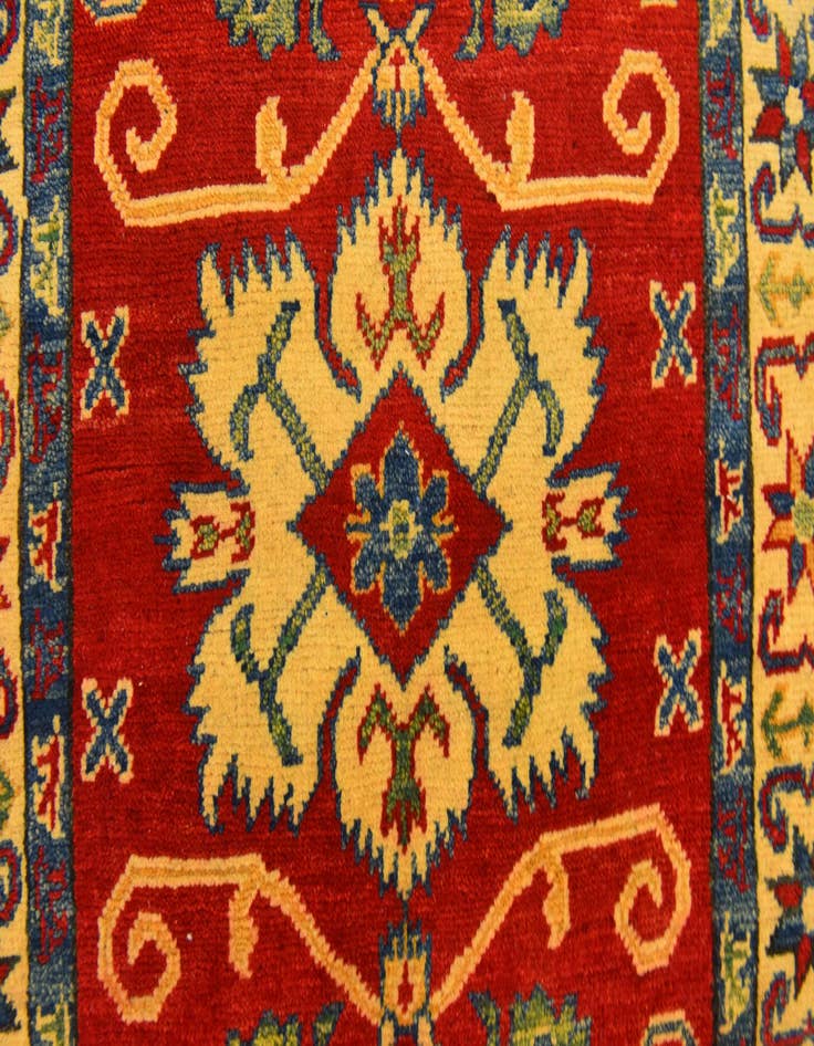 Detail image of  2' 8 x 4'  Hand Knotted Kazak Rug