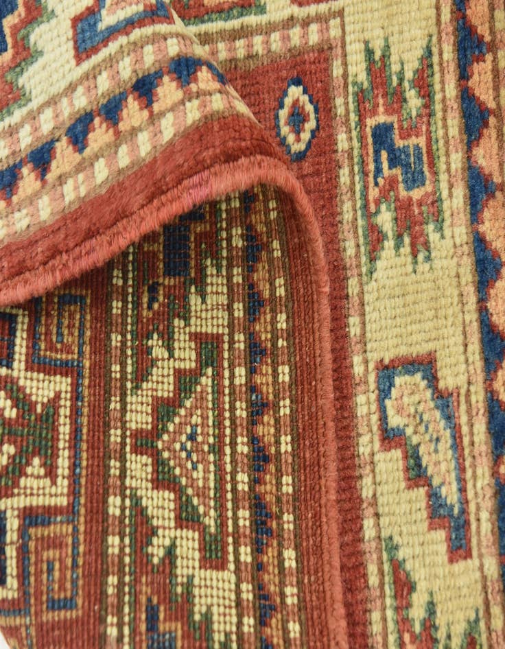 Detail image of 2' x 3' 2 Hand Knotted Kazak Rug