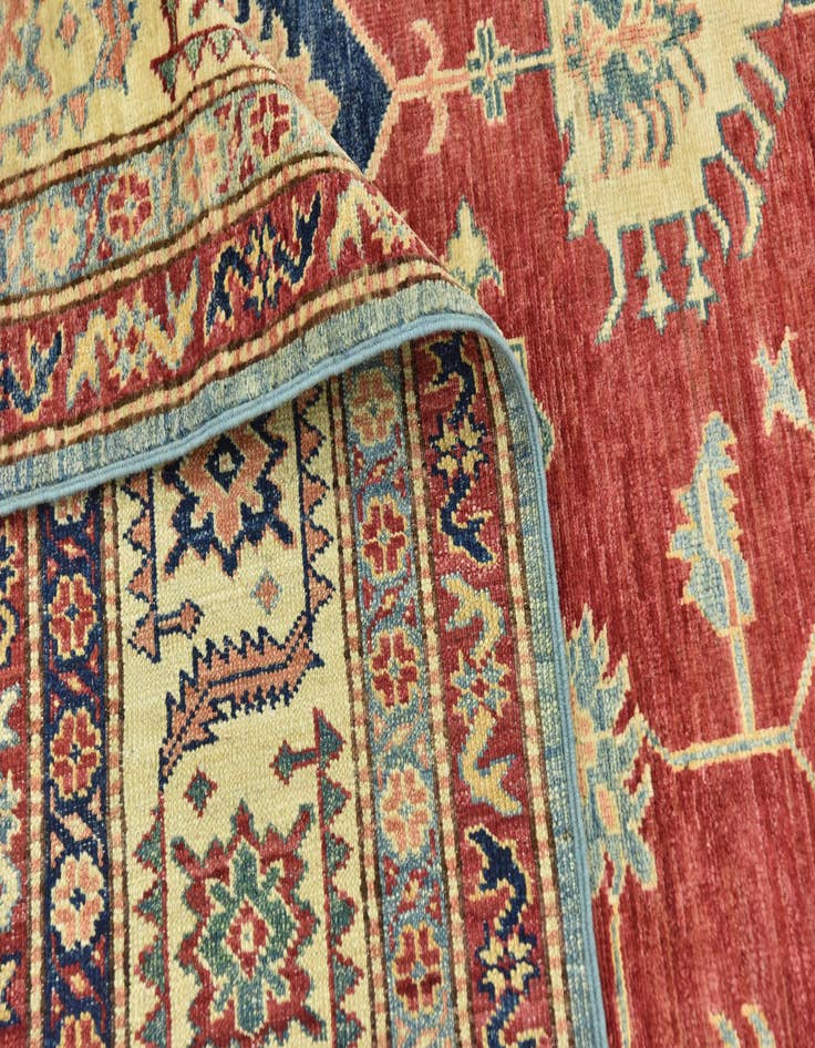 Detail image of  6' 6 x 9' 8  Hand Knotted Kazak Oriental Rug