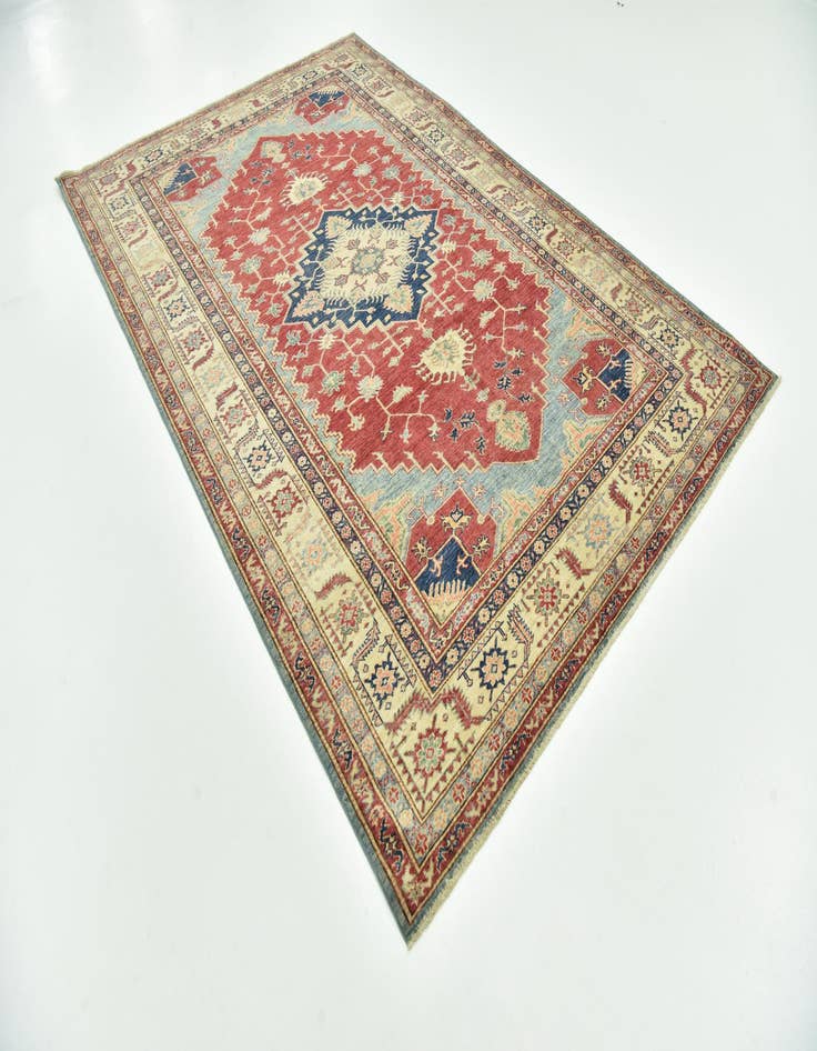 Detail image of  6' 6 x 9' 8  Hand Knotted Kazak Oriental Rug