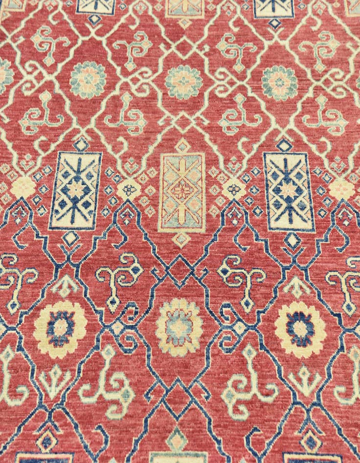 Detail image of  6' 8 x 9' 8  Hand Knotted Kazak Oriental Rug