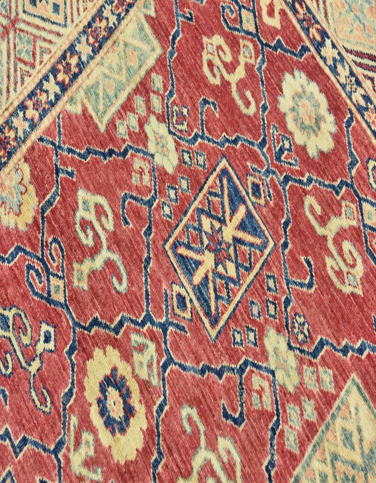 Detail image of  6' 8 x 9' 8  Hand Knotted Kazak Oriental Rug