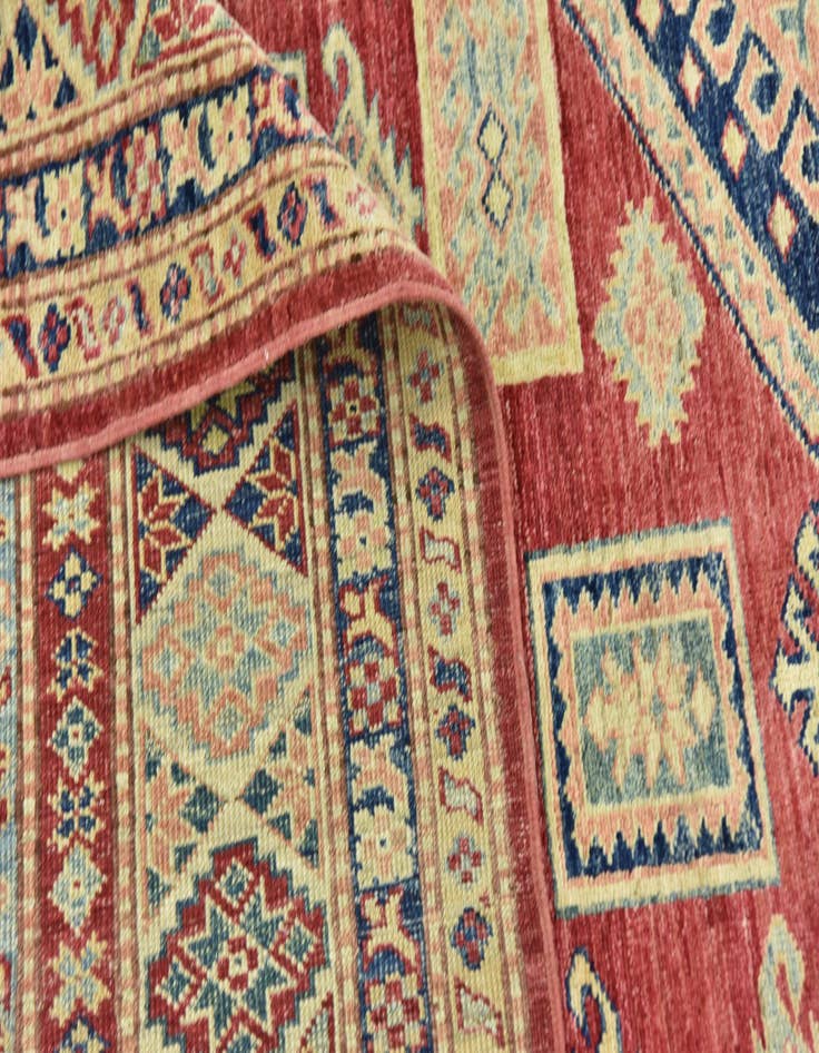 Detail image of  6' 9 x 9' 3  Hand Knotted Kazak Oriental Rug