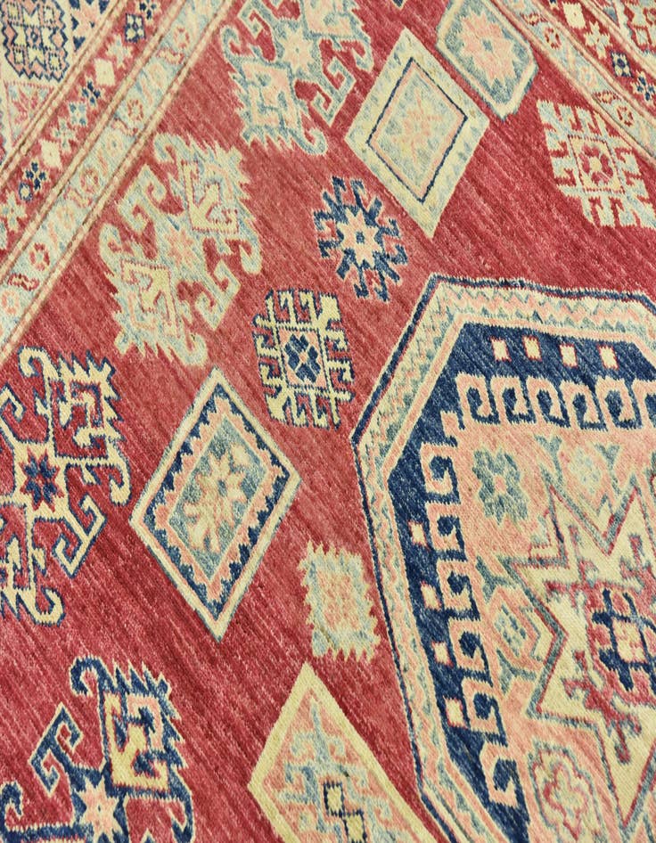 Detail image of  6' 9 x 9' 3  Hand Knotted Kazak Oriental Rug