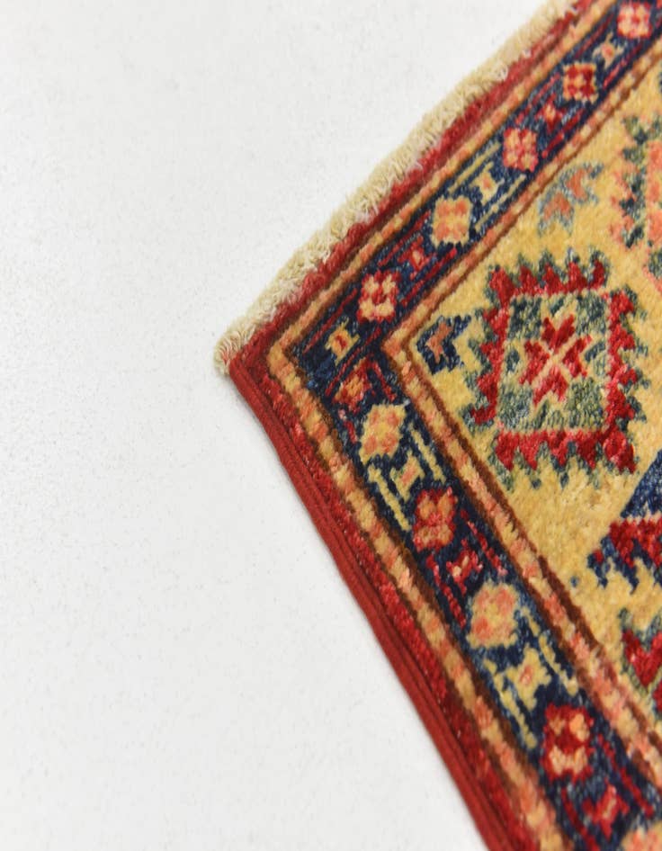 Detail image of  2' 8 x 4'  Hand Knotted Kazak Oriental Rug