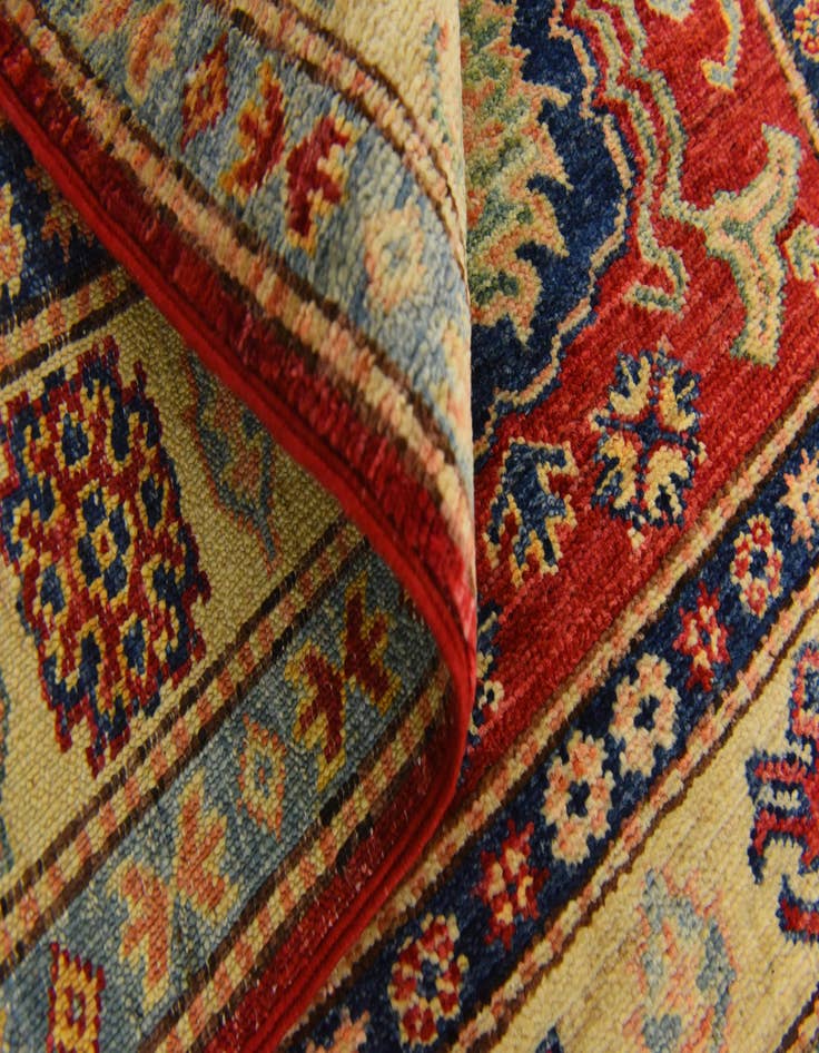 Detail image of  2' 9 x 3' 10  Hand Knotted Kazak Oriental Rug