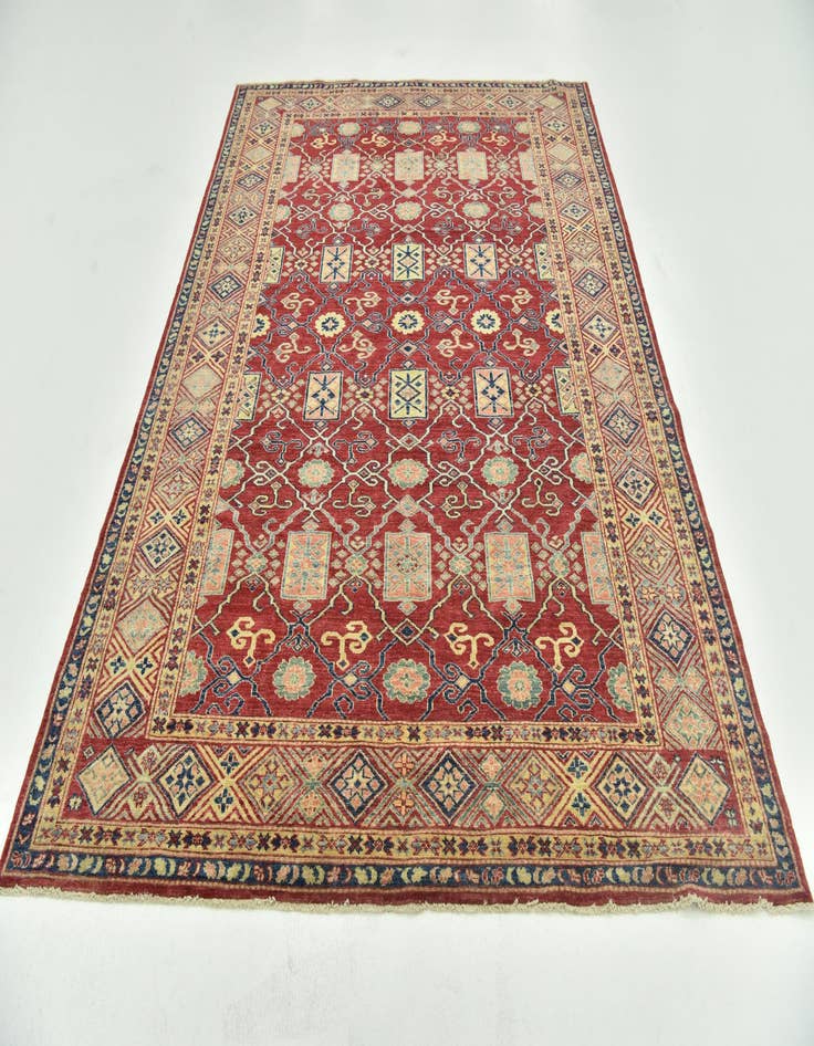 Detail image of  6' 5 x 9'  Hand Knotted Kazak Oriental Rug