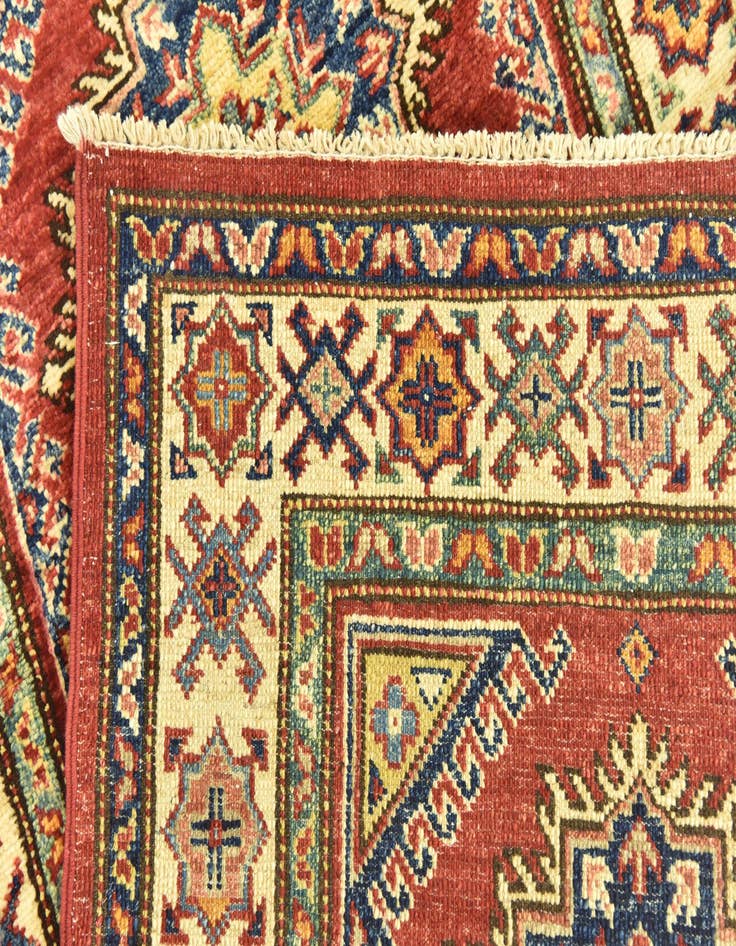Detail image of  2' 7 x 4' 5  Hand Knotted Kazak Oriental Rug
