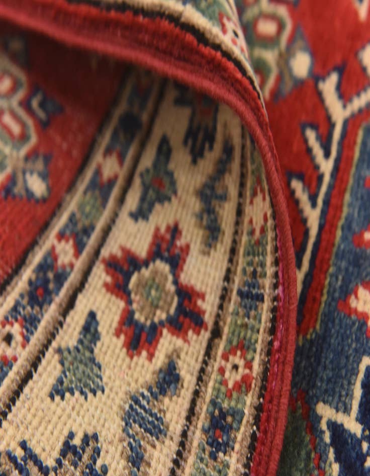 Detail image of  2' 6 x 4'  Hand Knotted Kazak Rug