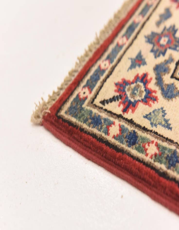 Detail image of  2' 6 x 4'  Hand Knotted Kazak Rug