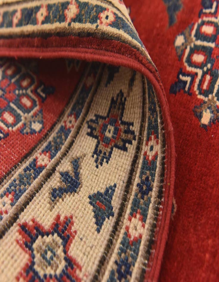 Detail image of  2' 7 x 4'  Hand Knotted Kazak Rug