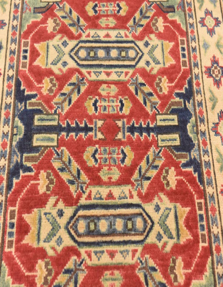 Detail image of  2' 7 x 4' 1  Hand Knotted Kazak Oriental Rug