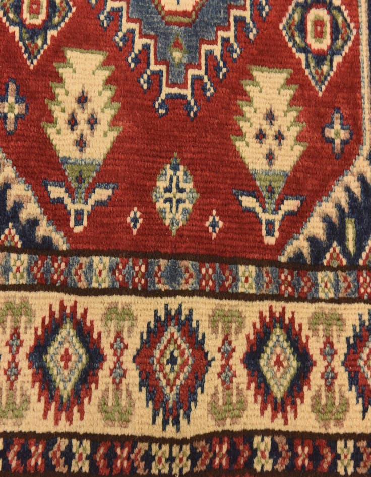 Detail image of  2' 8 x 4'  Hand Knotted Kazak Rug