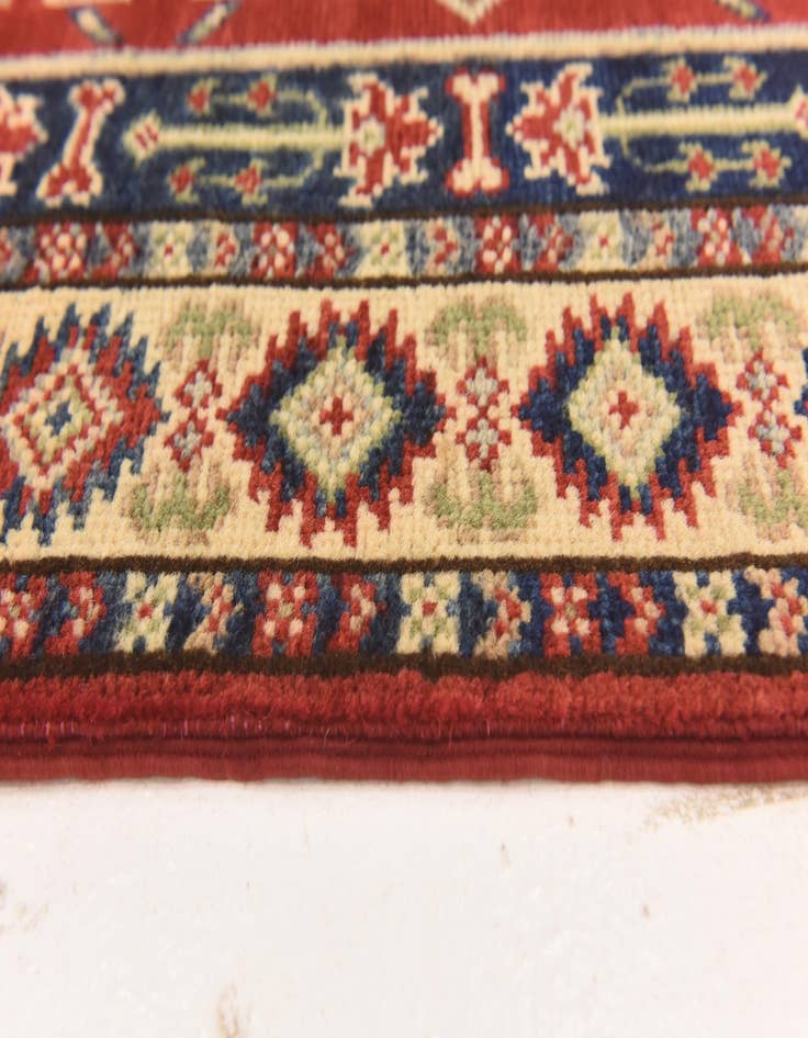 Detail image of  2' 8 x 4'  Hand Knotted Kazak Rug