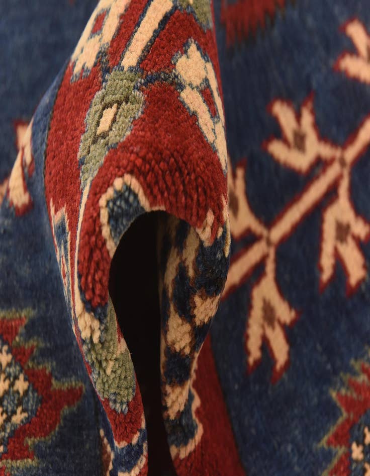 Detail image of  6' 6 x 9' 9  Hand Knotted Kazak Rug