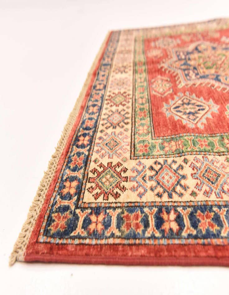 Detail image of  4' 10 x 6' 9 Kazak Rug