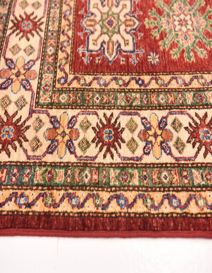 Detail image of  4' 11 x 6' 11  Hand Knotted Kazak Oriental Rug