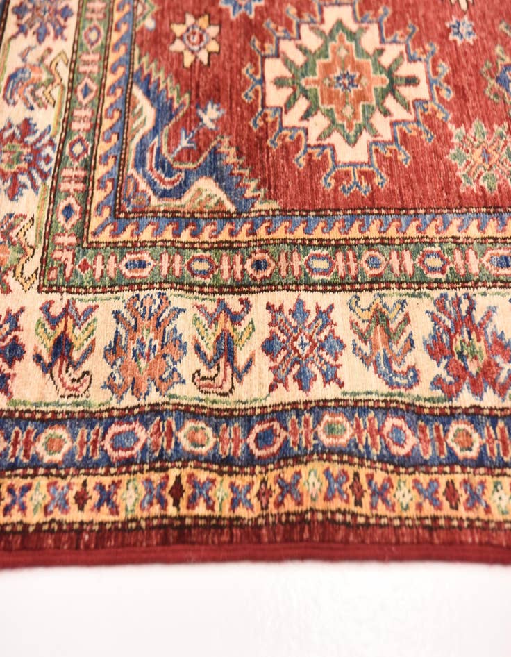 Detail image of  4' 10 x 6' 8  Hand Knotted Kazak Oriental Rug