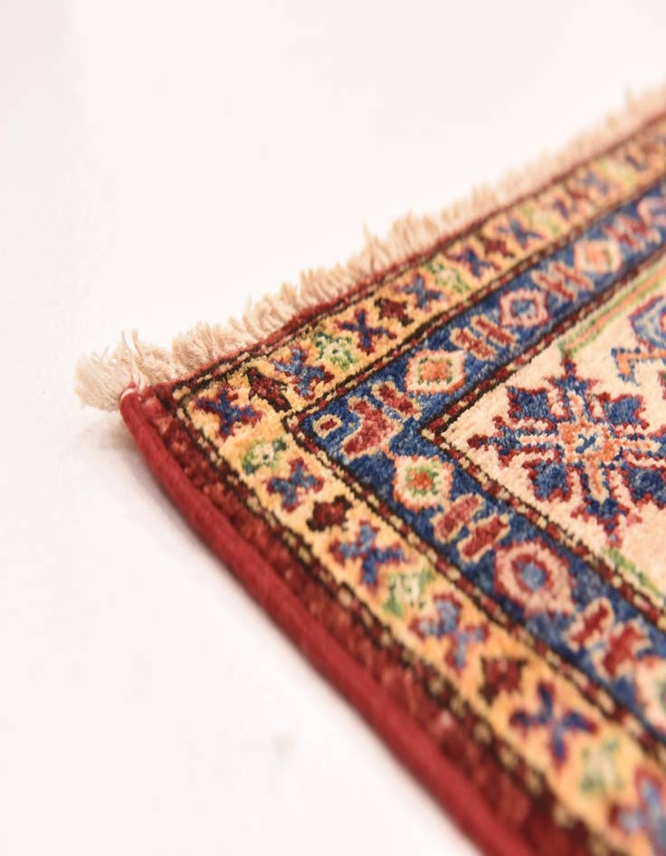 Detail image of  4' 10 x 6' 8  Hand Knotted Kazak Oriental Rug