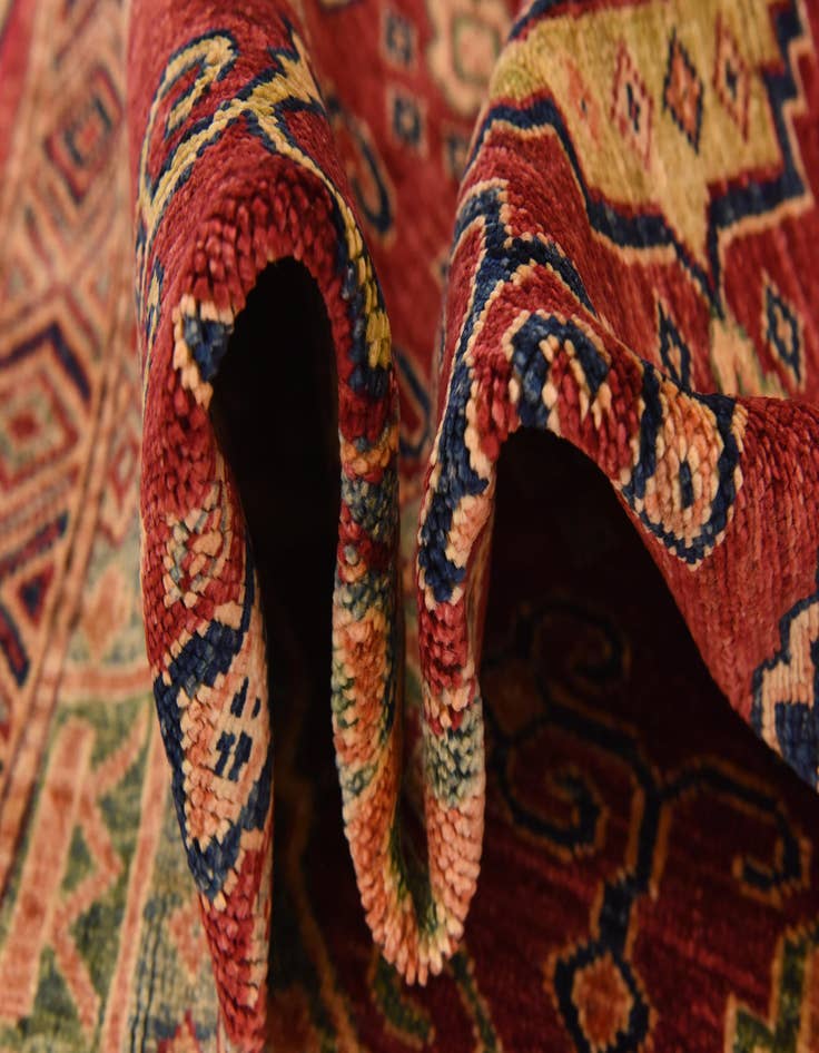 Detail image of  4' 10 x 6' 8  Hand Knotted Kazak Oriental Rug