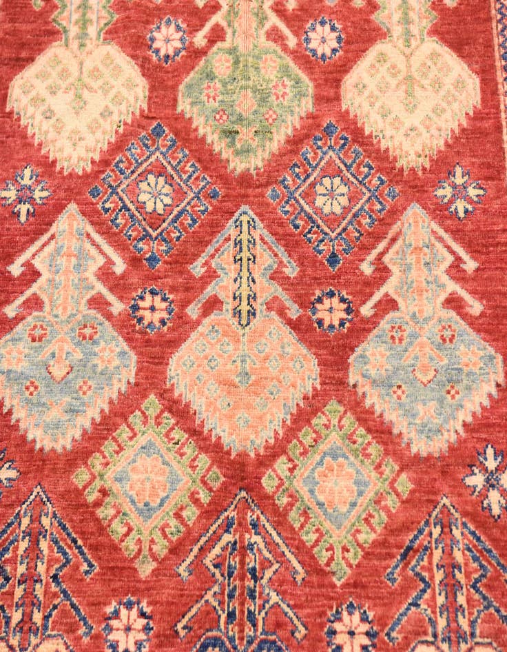 Detail image of  4' 10 x 6' 7  Hand Knotted Kazak Oriental Rug