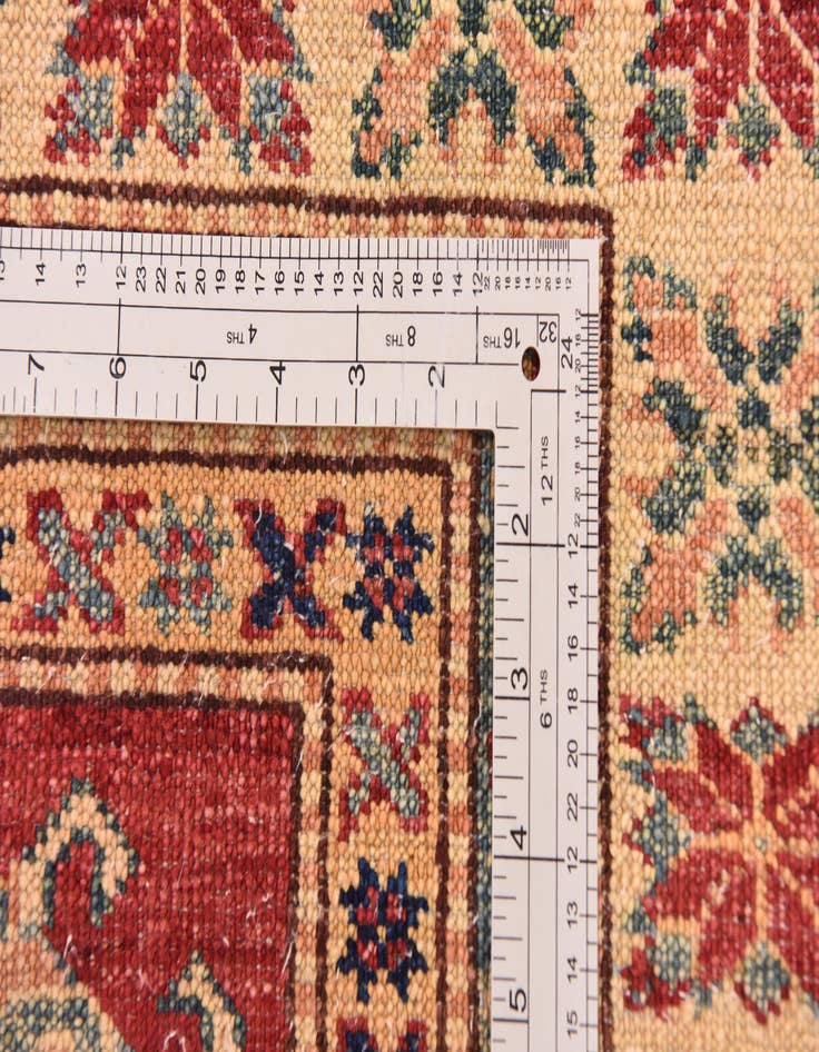 Detail image of  4' 11 x 6' 8  Hand Knotted Kazak Oriental Rug