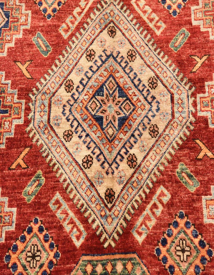 Detail image of  5' 1 x 6' 11  Hand Knotted Kazak Oriental Rug