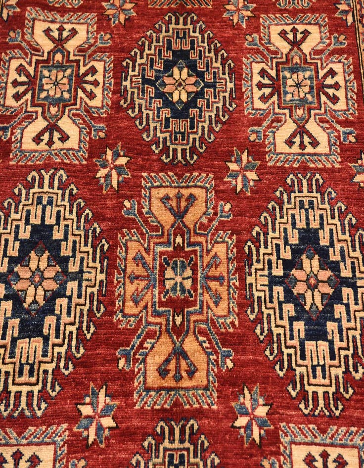Detail image of  4' 11 x 6' 6  Hand Knotted Kazak Oriental Rug