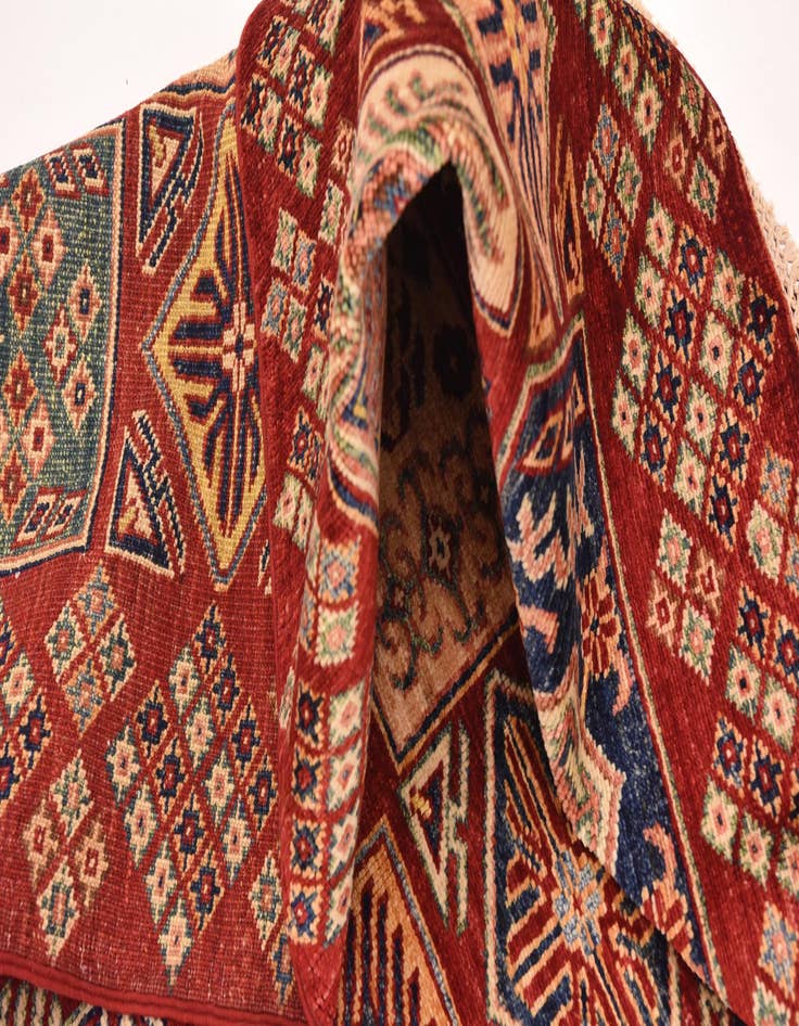 Detail image of  5' 8 x 7' 11  Hand Knotted Kazak Oriental Rug